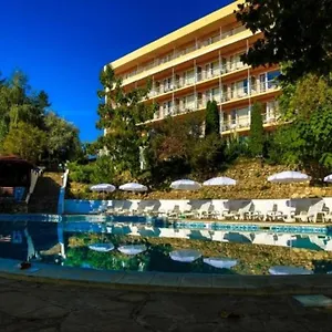 Vezhen - Free Parking Golden Sands