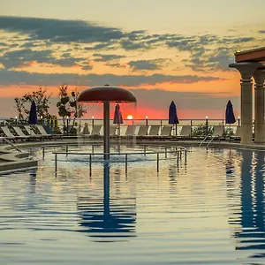 Hotel Astera & With Free Private